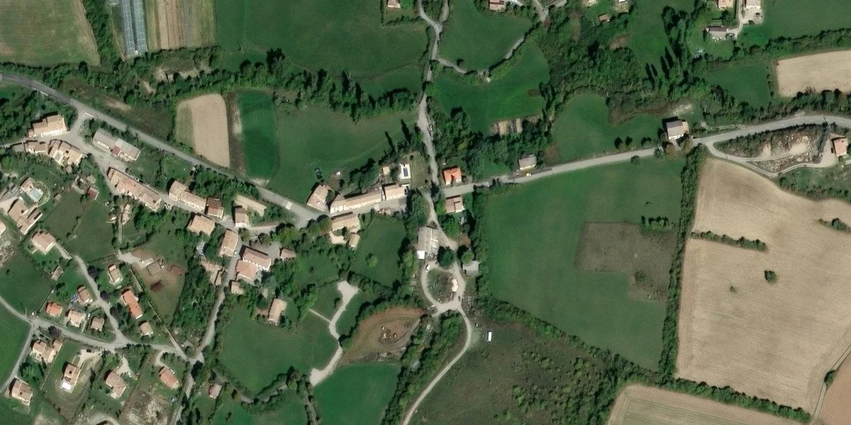 Terrain des Omergues