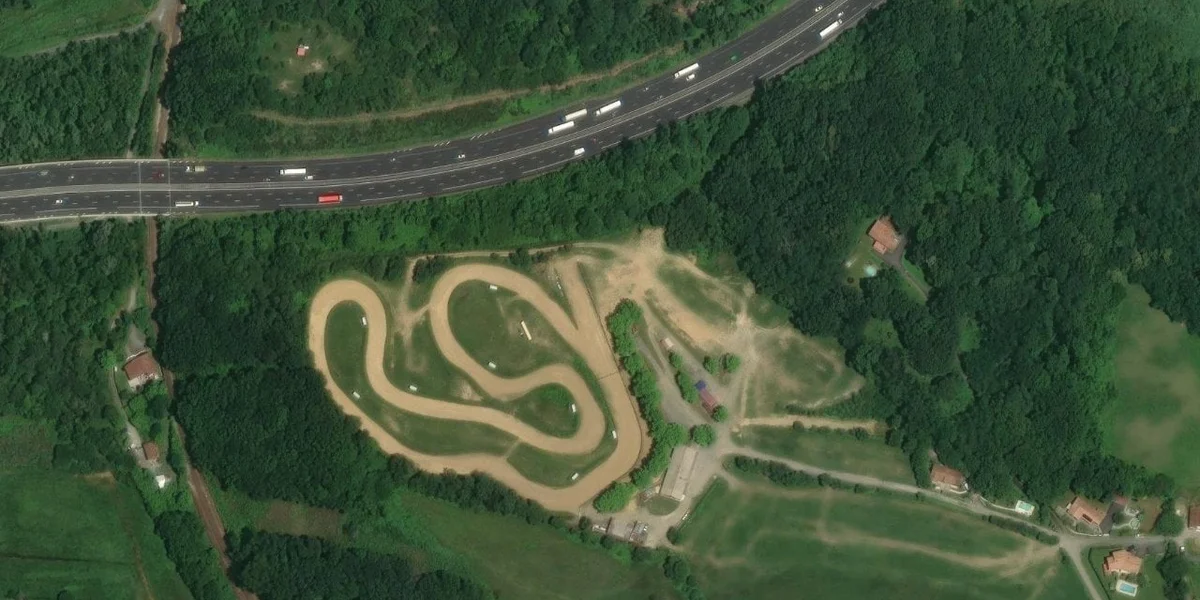 Circuit Auto Moto Bellevue