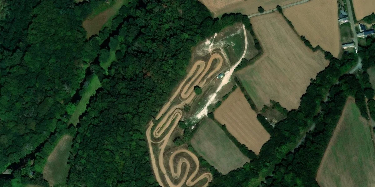 Circuit Moto Cross de Saint Clet