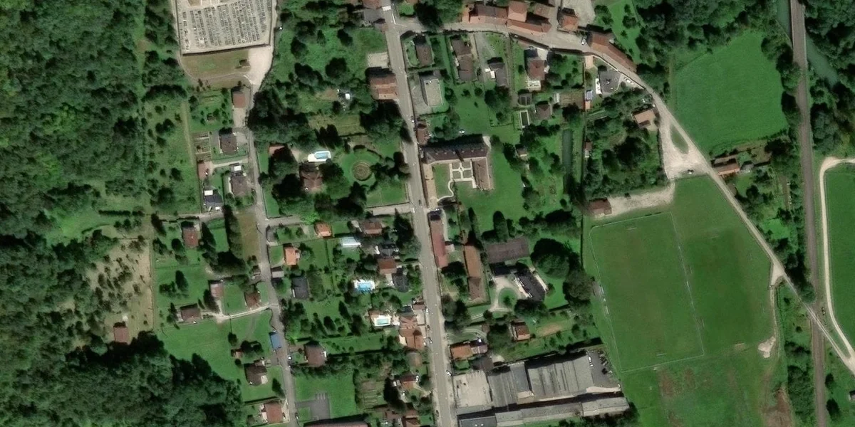 Terrain de Montreuil-sur-Thonans