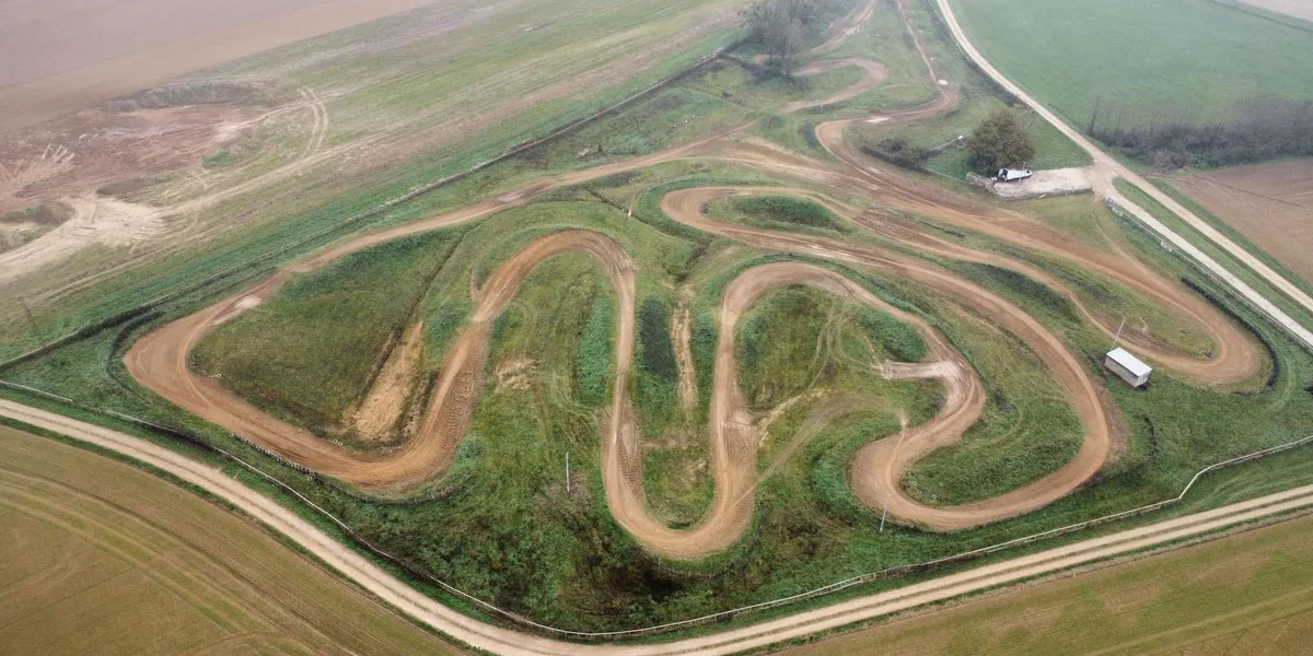 Circuit Moto Cross de Vincent