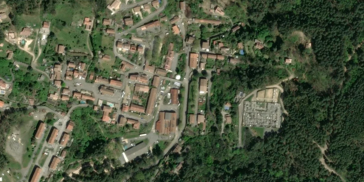 Terrain de Champlauson