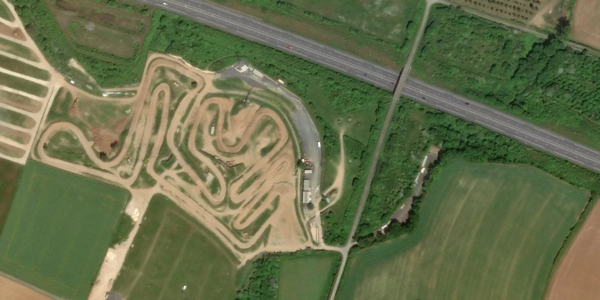Circuit Motocross MC TRAC