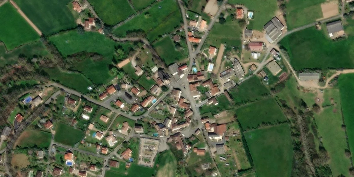 Terrain de la Ferme du Barry