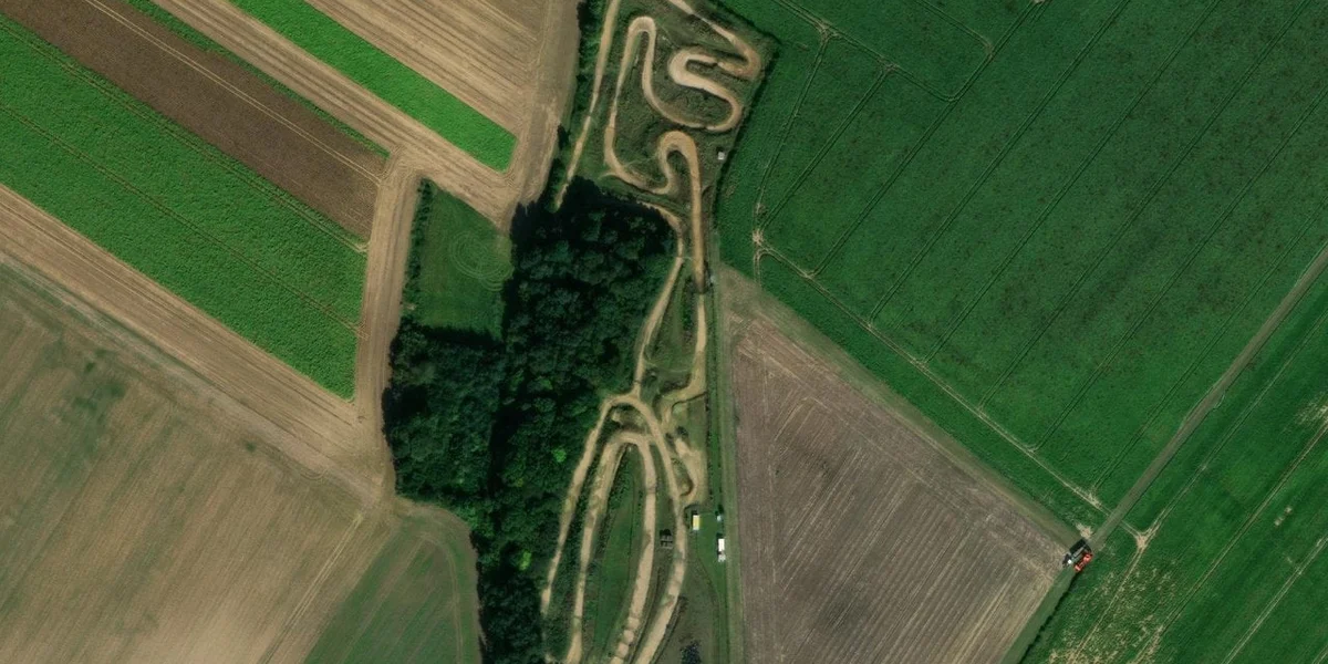 Circuit Moto Cross de Mesbrecourt-Richecourt