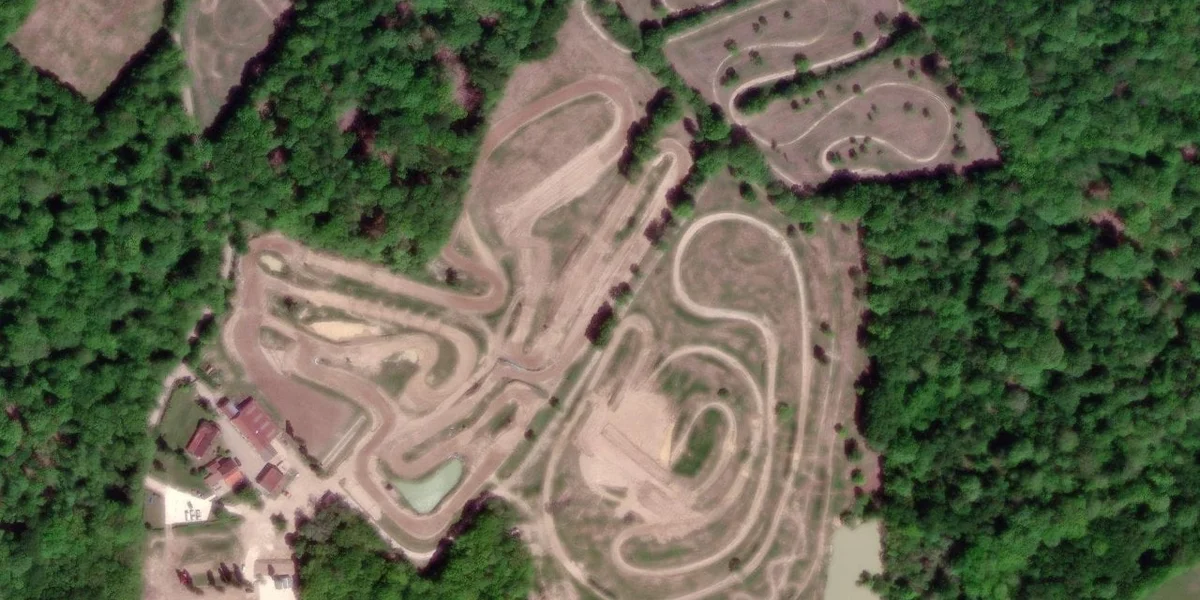 Circuit Moto Cross de Mézilles
