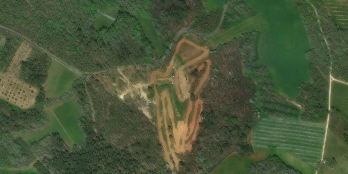 Circuit Moto Cross de Saint Cybranet