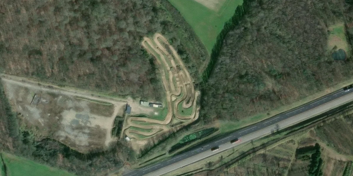 Moto Club du Val de Loire — Circuit du Bois Harnier