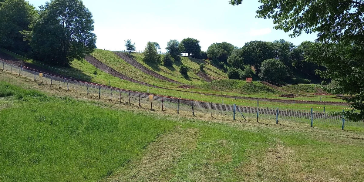 Circuit Moto Cross d'Avesnes sur Helpe