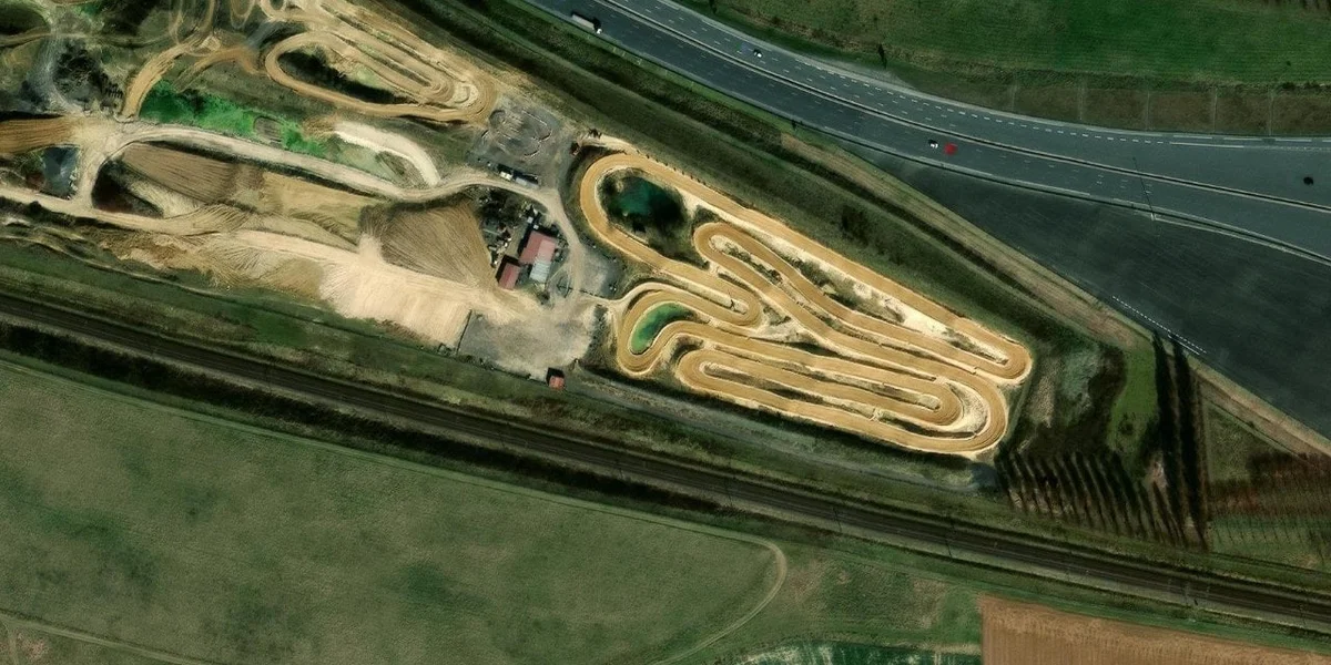 Mx Land