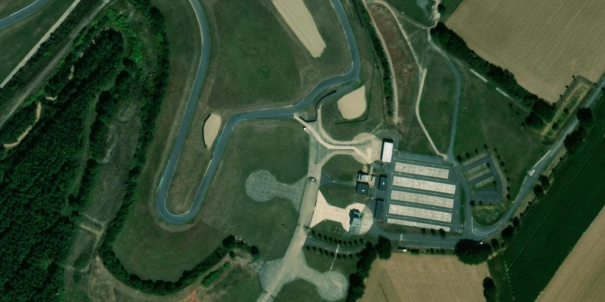 Pôle Mécanique La Clef des Champs – Circuit de Clastres