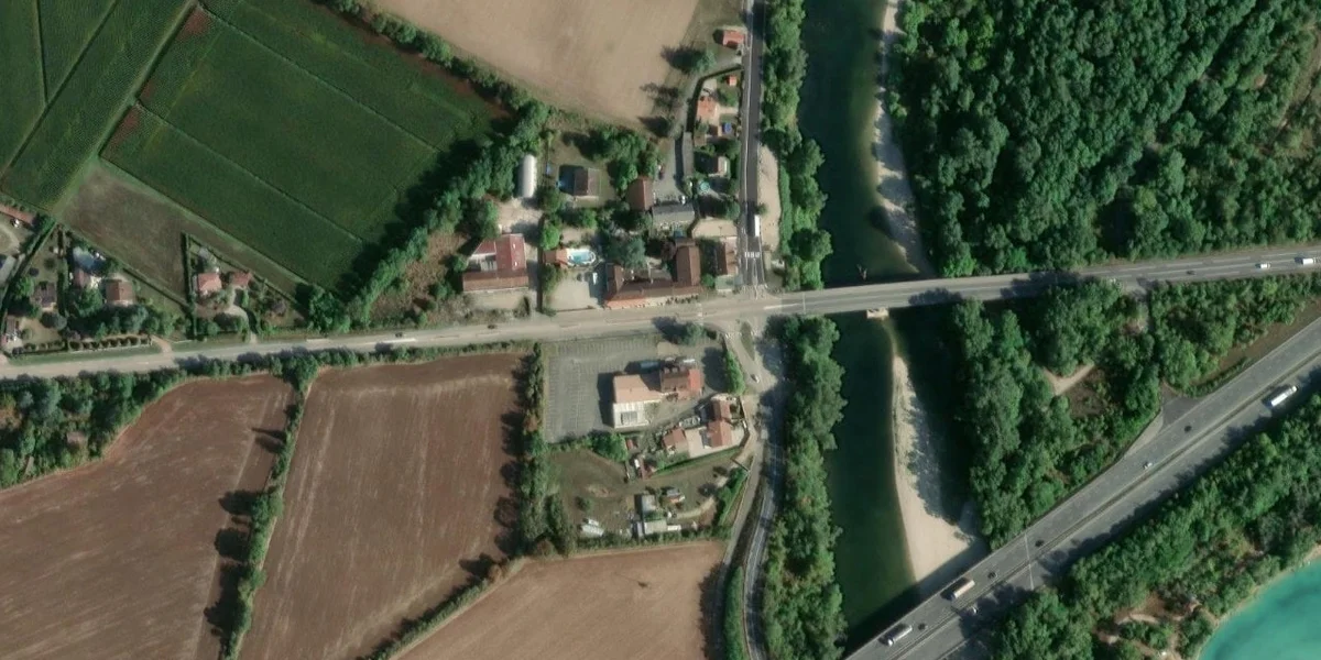 Terrain du Pont-de-Chazey