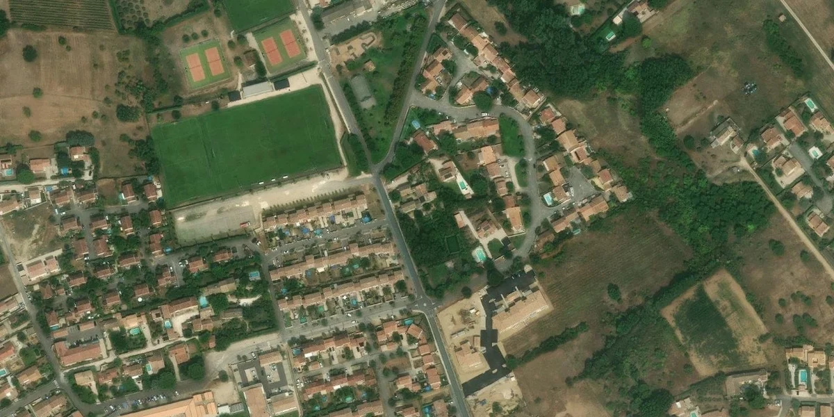 Stade jean Ovili