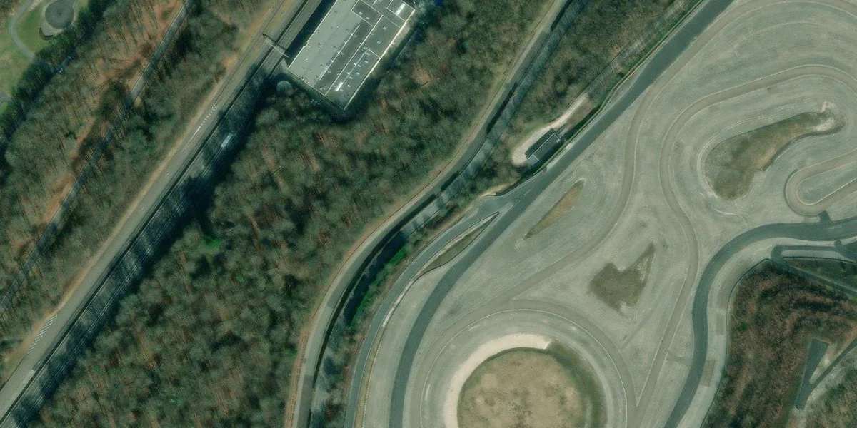 Moyen Circuit