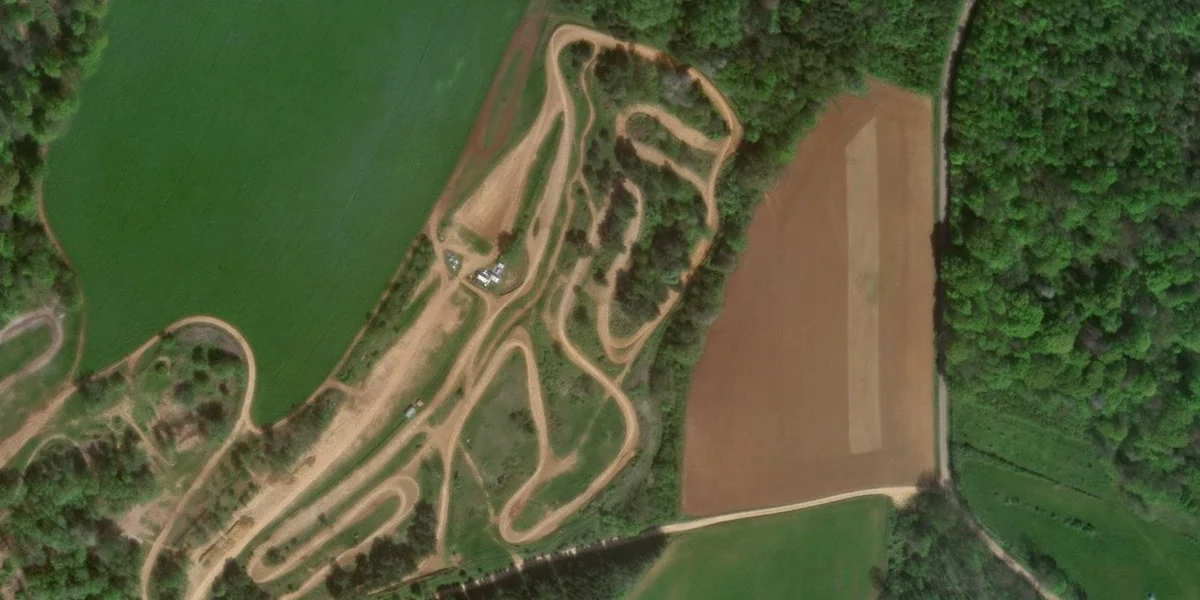 Terrain de Trial Auto 4x4 de Moulins-Saint-Hubert
