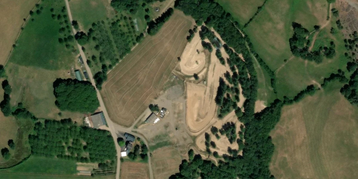 Circuit Moto Cross de La Grafouillère, Ménoire