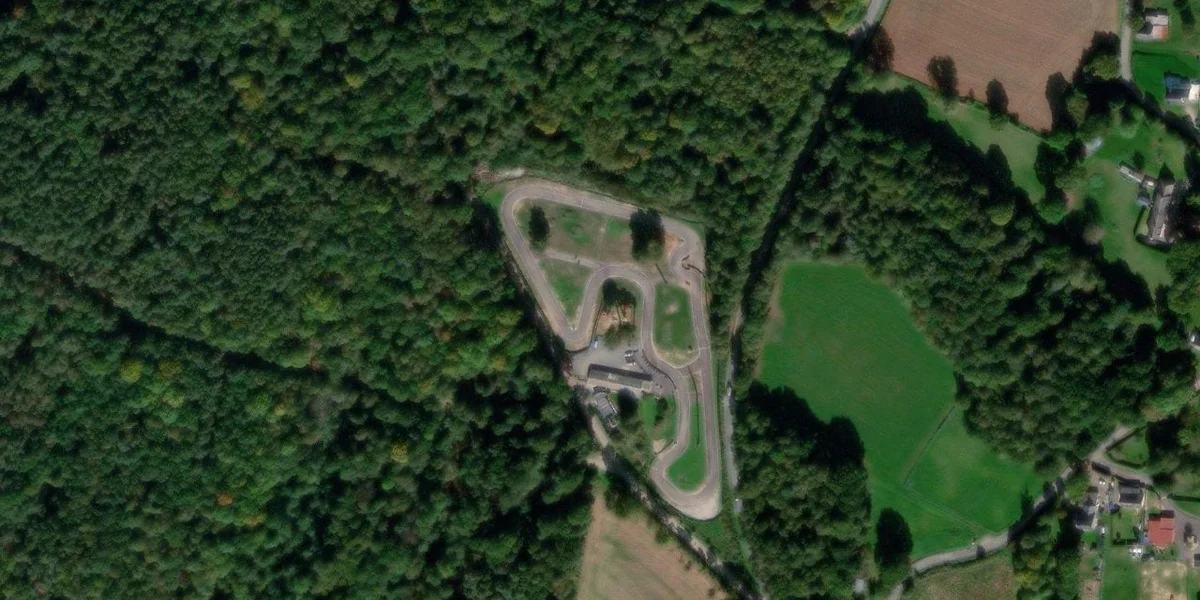 LMJ Karting circuit de la Pyramide