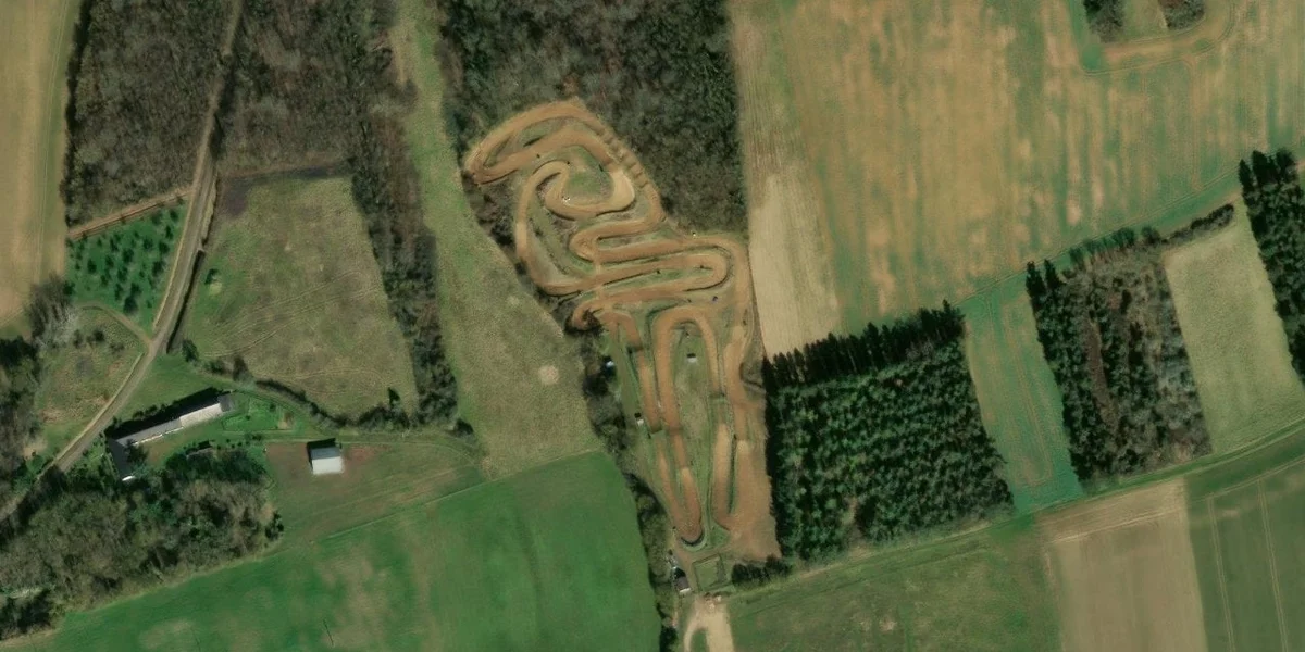 Circuit Moto Cross de Château Renard