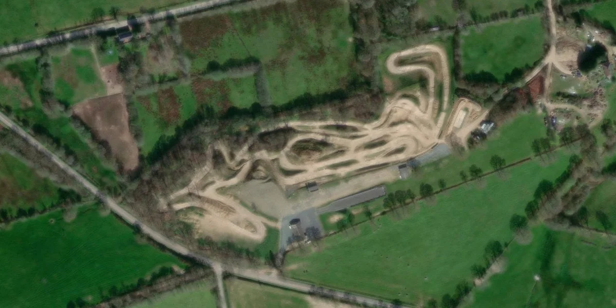 Circuit Moto Cross de Ouville