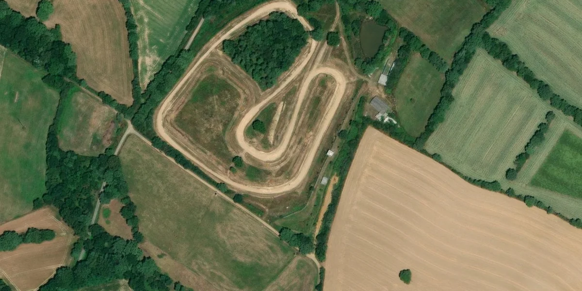 Terrain d'Auto Cross de Saint-Hilaire-le-Vouhis