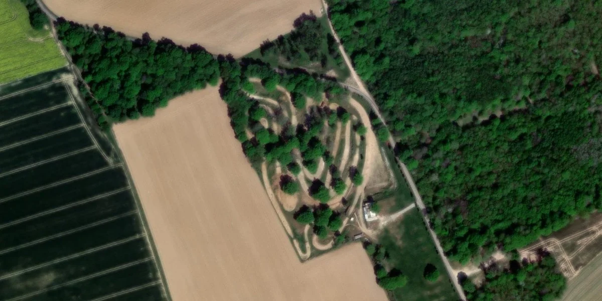 Circuit Moto Cross de Montgenost