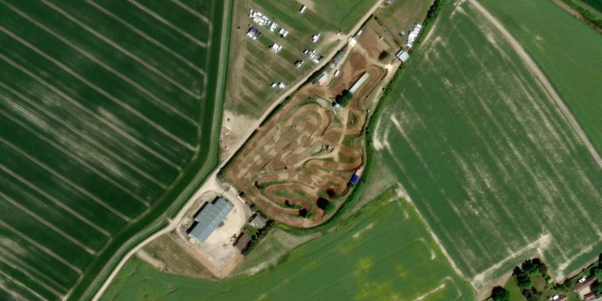Terrain de Motocross de Tremblay-les-Villages