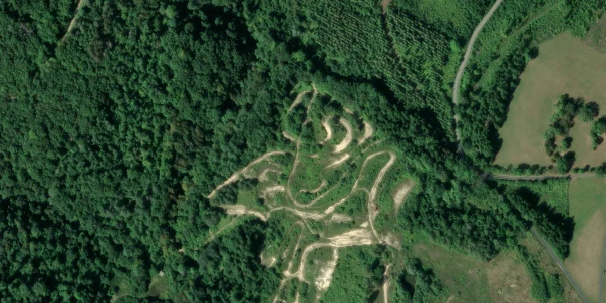 Circuit Moto Cross de Vieu d'Izenave