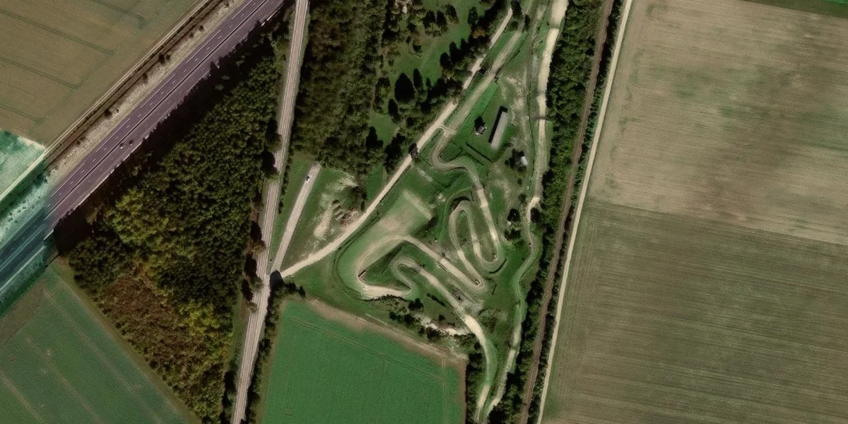 Circuit Moto Cross de Mailly le Camp