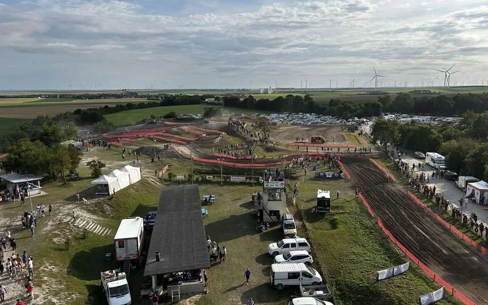 Circuit Moto Cross de Mailly le Camp