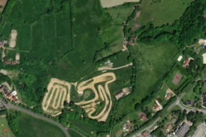 Vue aérienne (© Esri, Maxar, Earthstar Geographics)