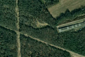 Vue aérienne (© Esri, Maxar, Earthstar Geographics)