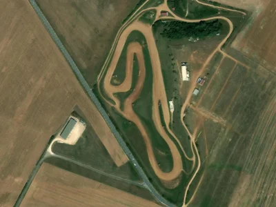 Photo du terrain Circuit Automobile Terre d'Is-sur-Tille — Piste Nicolas Klein