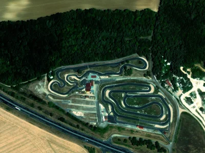 Photo du terrain Sens Espace Karting
