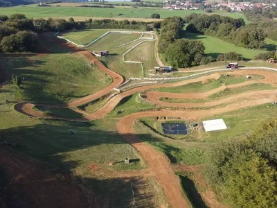 Photo du terrain Uzelle MX — UM Baumoise
